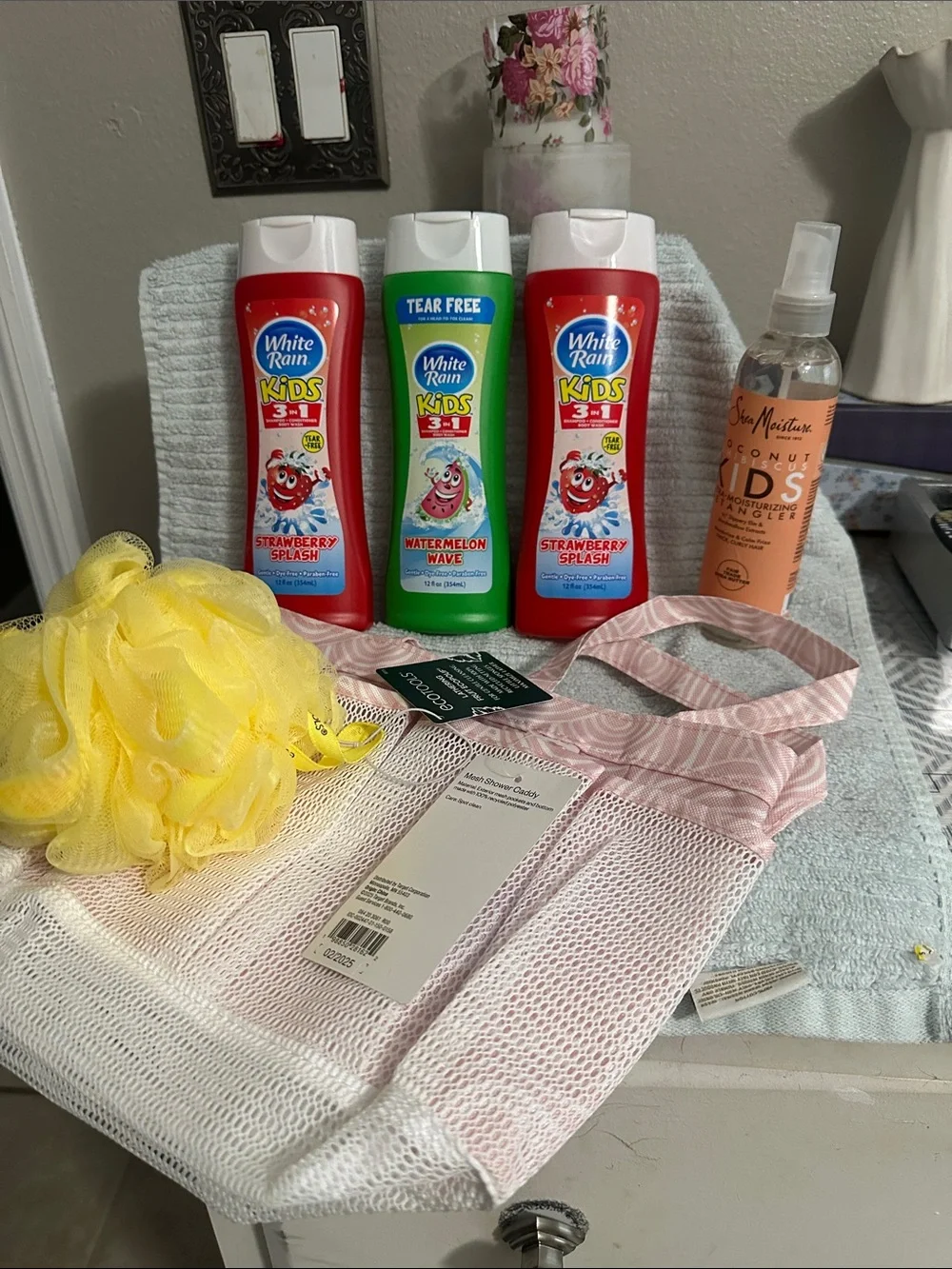 Kids 3-in-1 Shampoo & Body Wash  6 pc bundle NWT